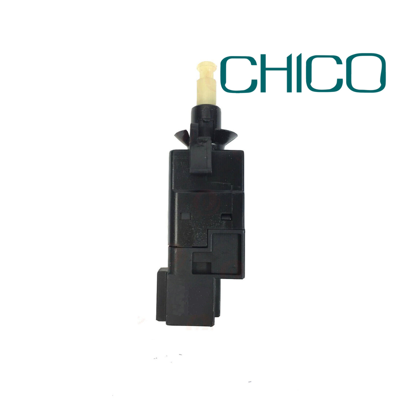Công tắc đèn phanh MERCEDES BENZ 0015452009