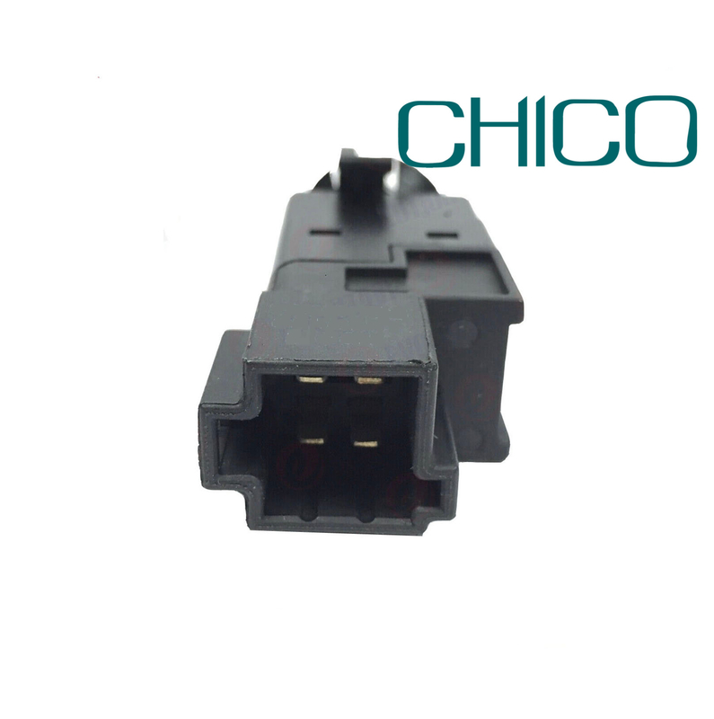 Công tắc đèn phanh MERCEDES BENZ 0015452009